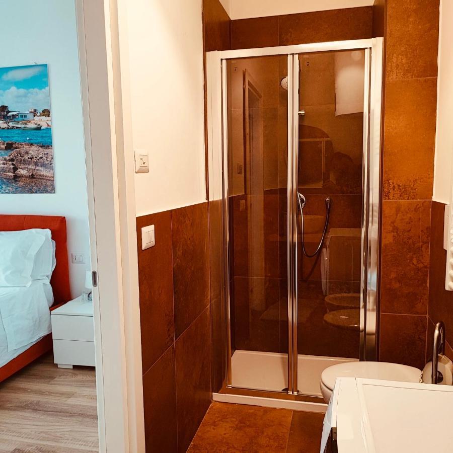 Moderno Home 1 Бари Экстерьер фото