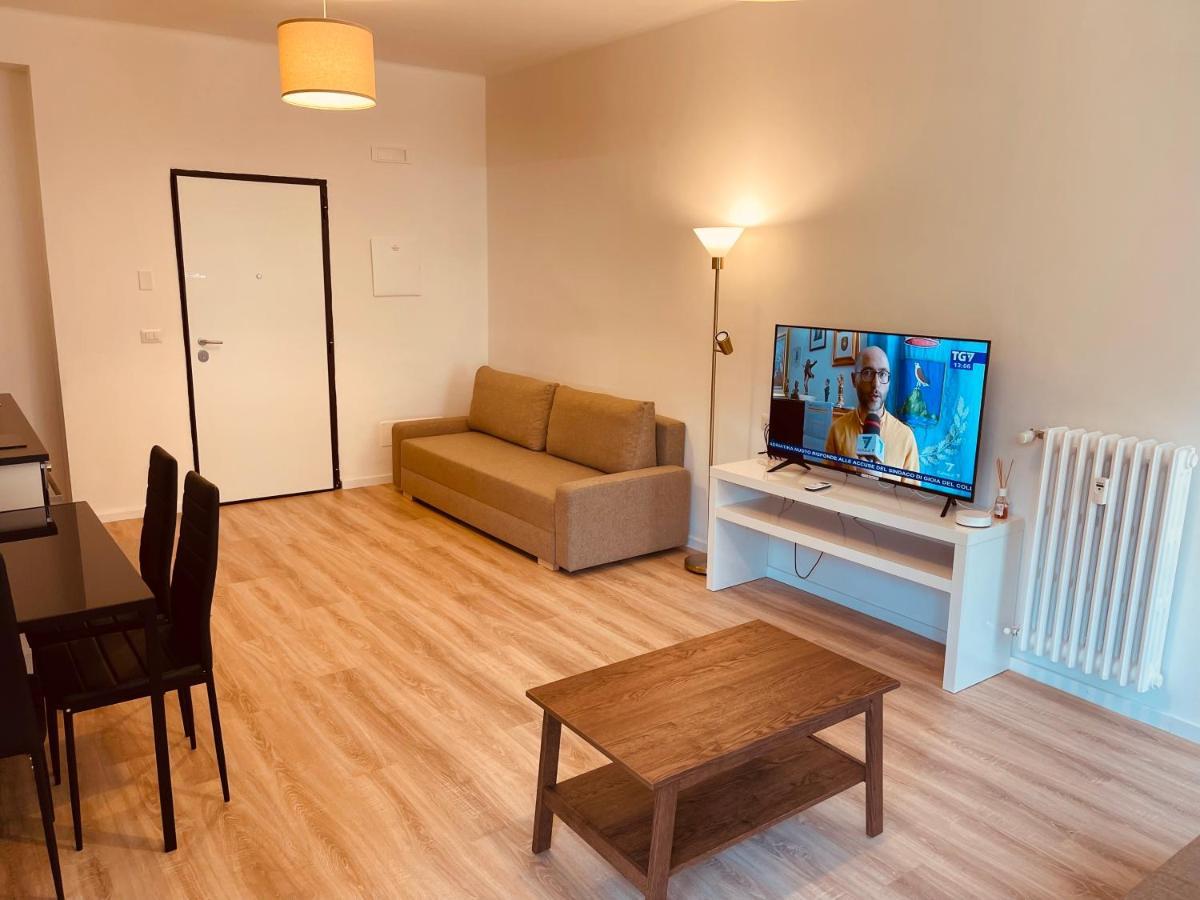 Moderno Home 1 Бари Экстерьер фото